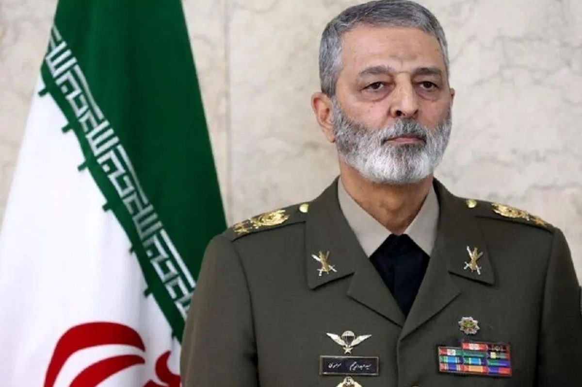 سرلشکر موسوی: نیروهای مسلح ایران با همه توان در برابر زورگویی ایستادگی کرد