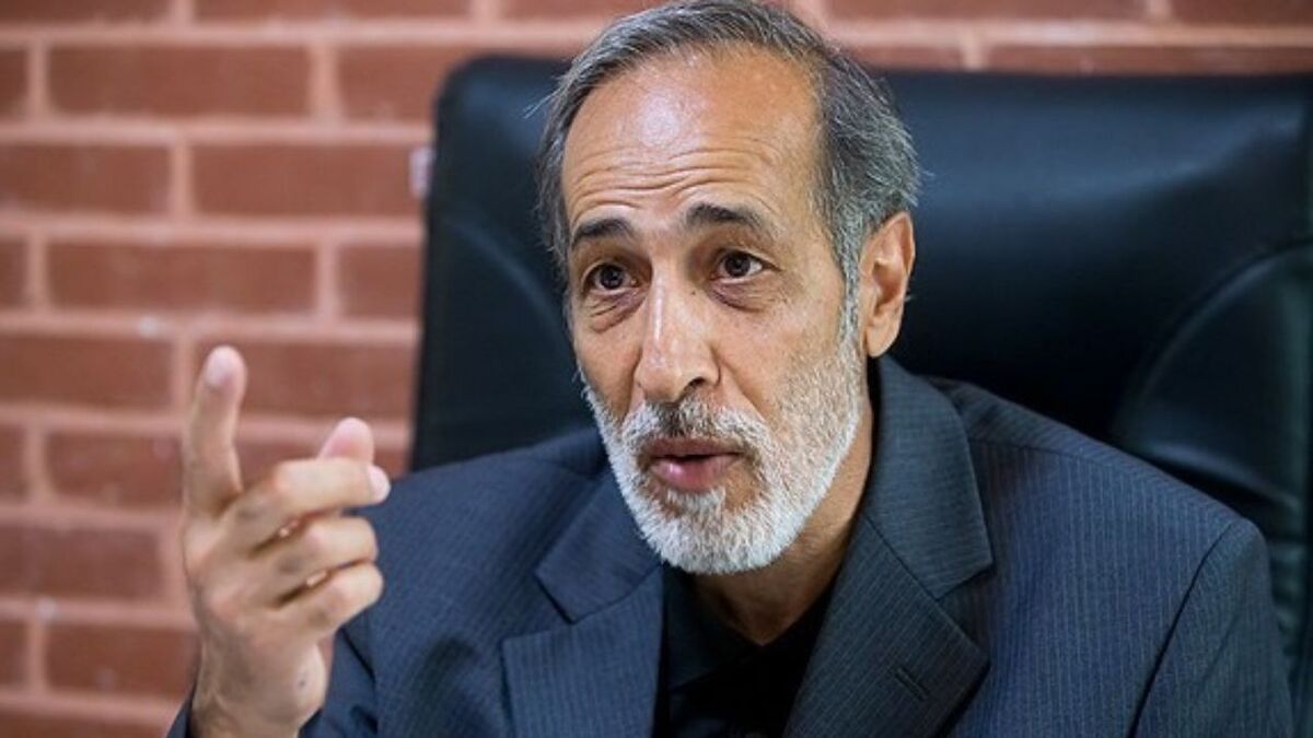 حذف عوامل آسیبزا و تقویت همبستگی اجتماعی ضروری است نیاز کشور به تشکیل کمیته گفتوگوی ملی محافظهکاری نهادها ضعف دولت و تهدید امنیت کشور