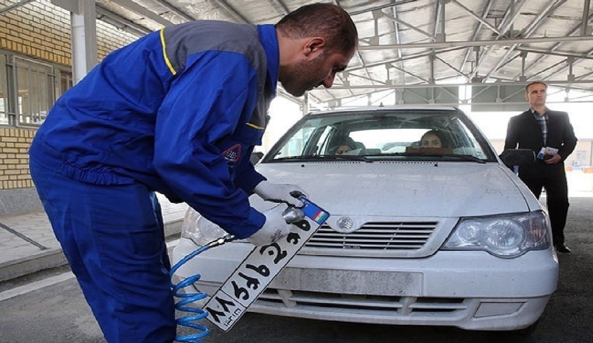 ارائه روزانه بیش از ۲۰ هزار فرآیند نقل‌ و انتقال خودرو در مراکز تعویض پلاک