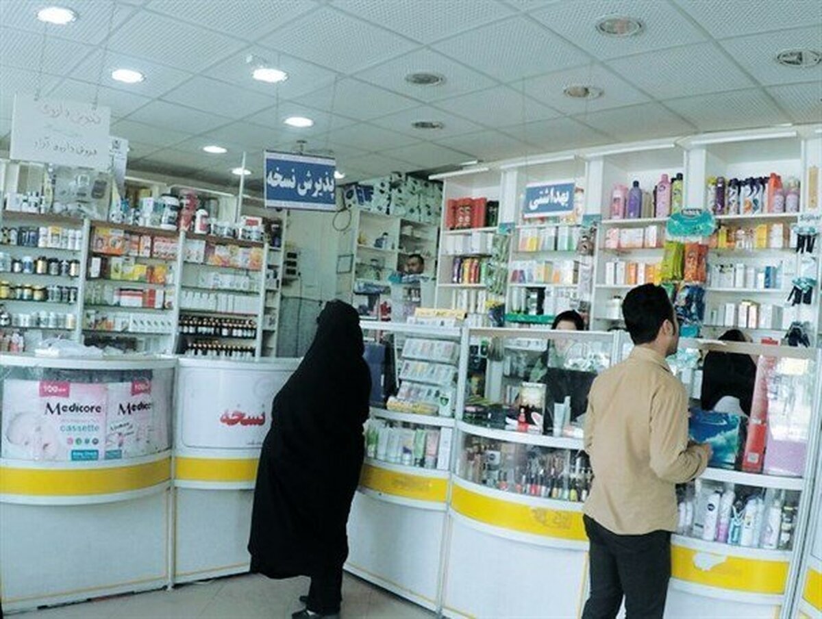 افزایش ۷۰۰ درصدی قیمت برخی داروها؛ بیماران بین تأمین دارو و معاش گیر کردهاند