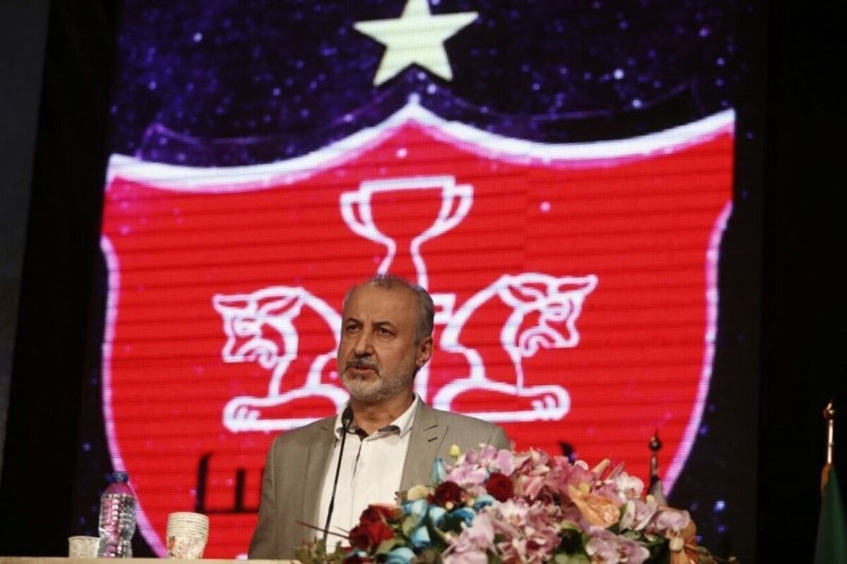 مدیریت به سبک پرسپولیسیِ اصیل/ من کار با پیشکسوتان را بلدم!
