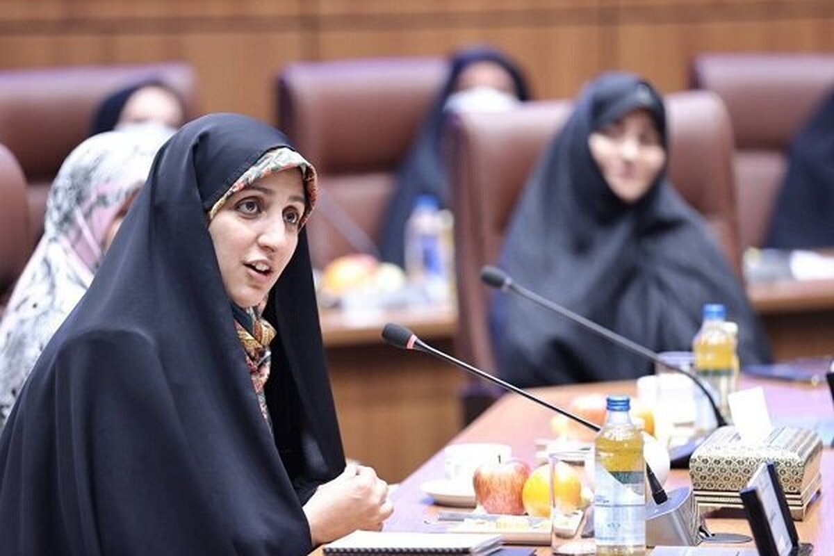 لزوم احیای فرش بهعنوان برند ملی و تدوین برنامه جامع در دولت چهاردهم