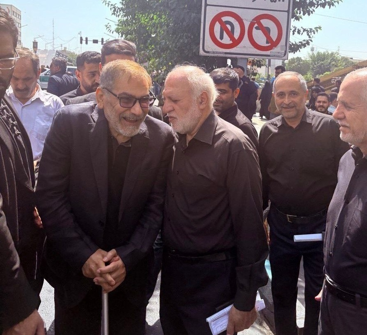 نخستین حضور «علی شمخانی» پس از حمله اسرائیل در تشییع شهدای اقتدار