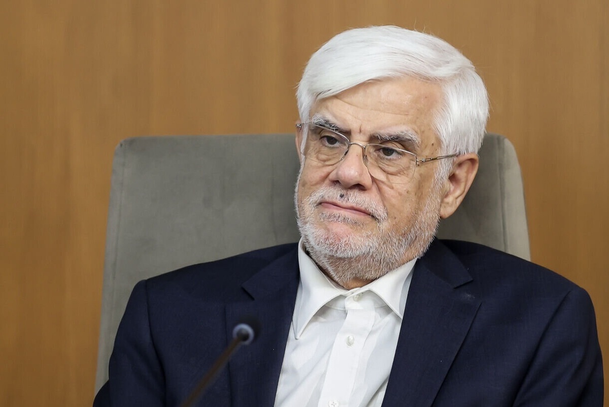 عارف: آمریکا خواستار جدایی مردم ایران از حکومت است/ نقش پررنگ اصناف در جنگ ۱۲ روزه