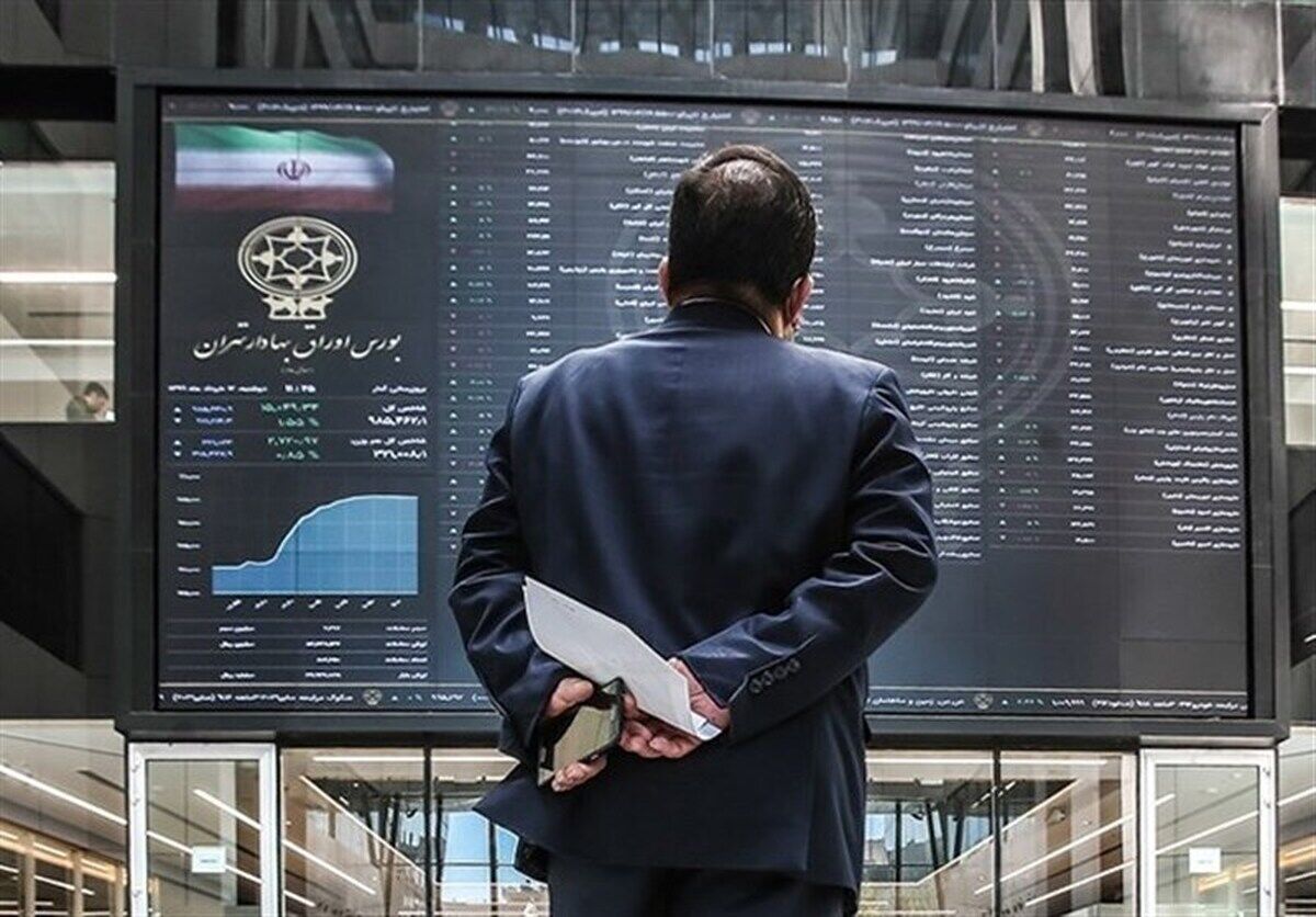 ۲۱۰۰ تماس سهامداران با مرکز ارتباط بازار سرمایه در ایام جنگ ۱۲ روزه