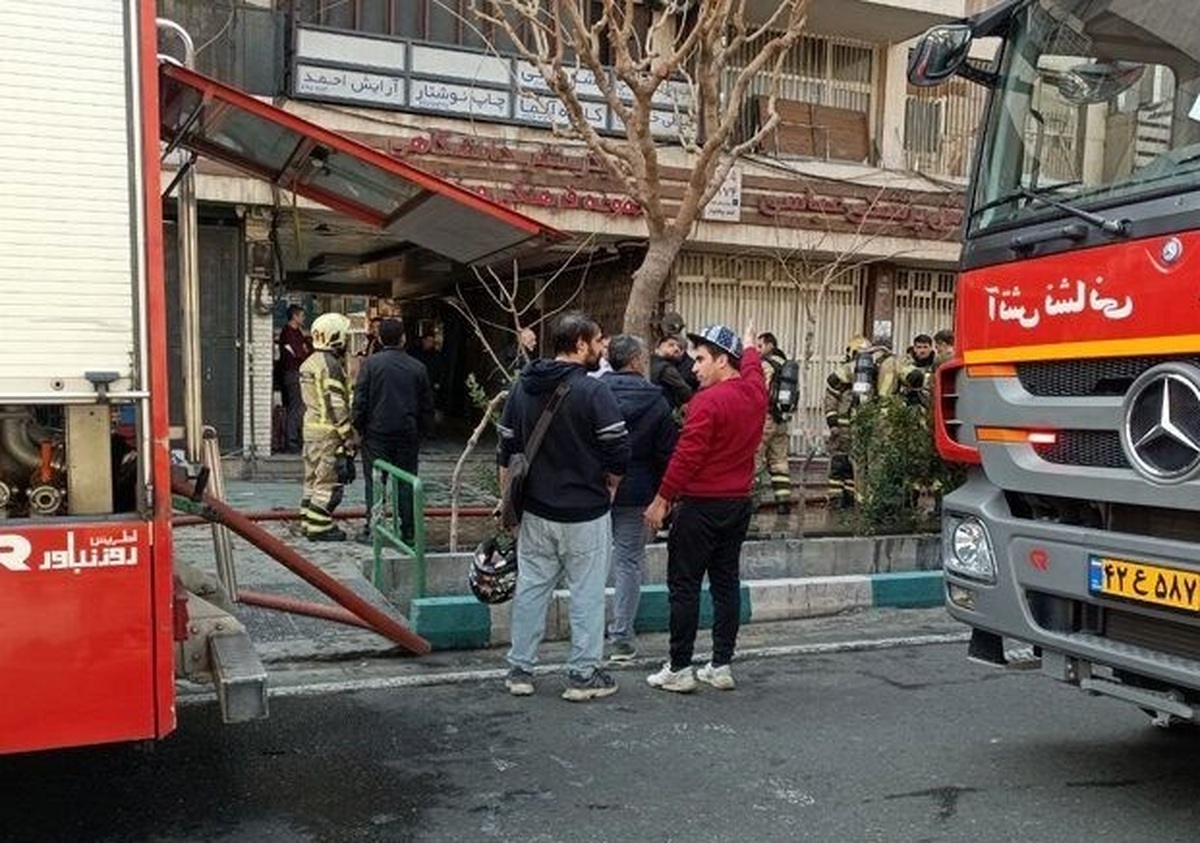 جزئیات آتش‌سوزی در خیابان انقلاب تهران