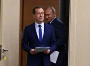 زبان سرخ «مدودف» و سر سبز «پوتین»