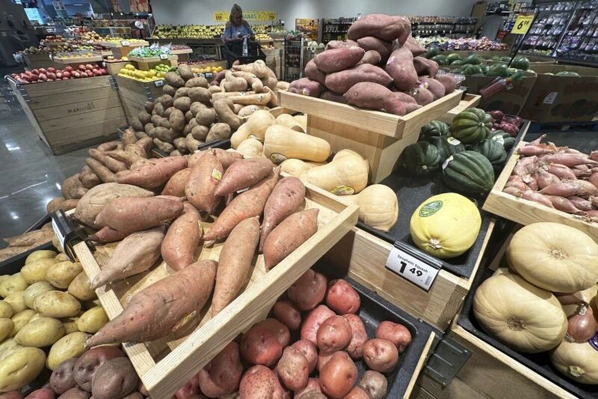 خواربار در آمریکا هم گران شد نگرانی مردم از سیاست تعرفه ای ترامپ