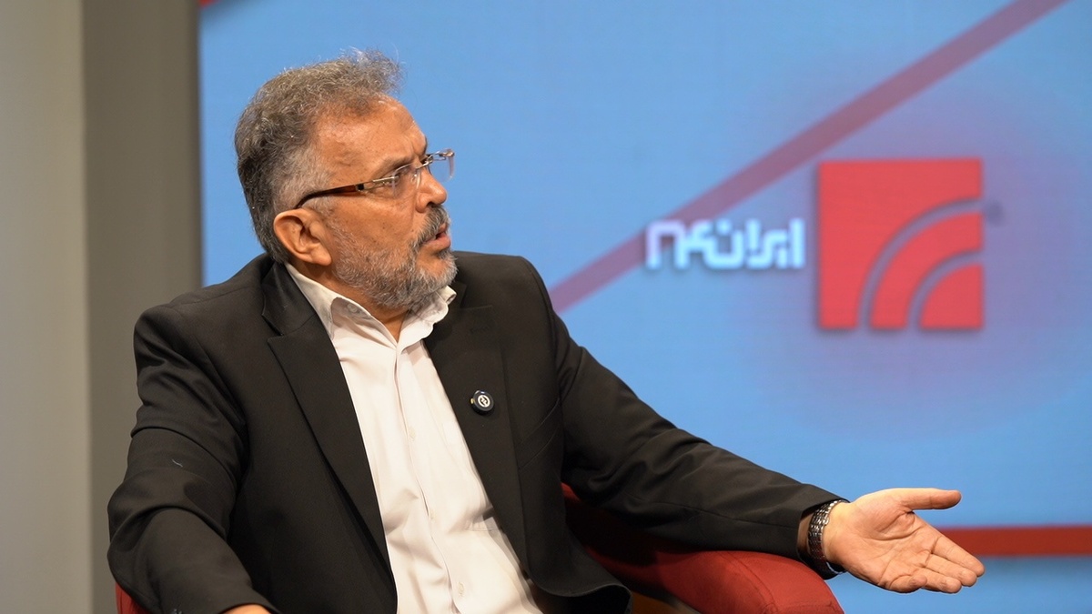 متن قرارداد برجام مثل قرارداد الجزایر هنوز محرمانه است اصلاحطلبان برجام را آغاز و اصولگرایان همراهی؛ حالا که لو رفت، اصولگرایان شانه خالی میکنند!