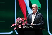 پزشکیان: از نسل «زد» عقب مانده ایم