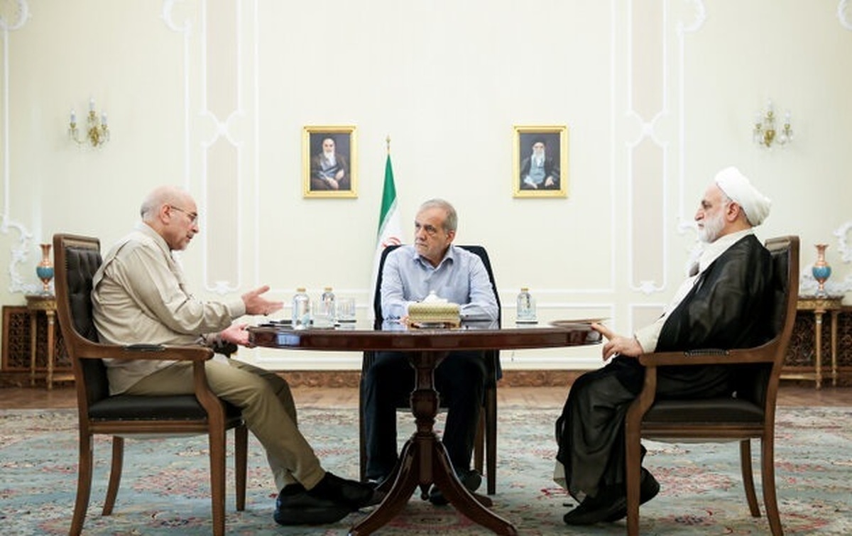 برگزاری نشست سران قوا به میزبانی رئیس جمهور