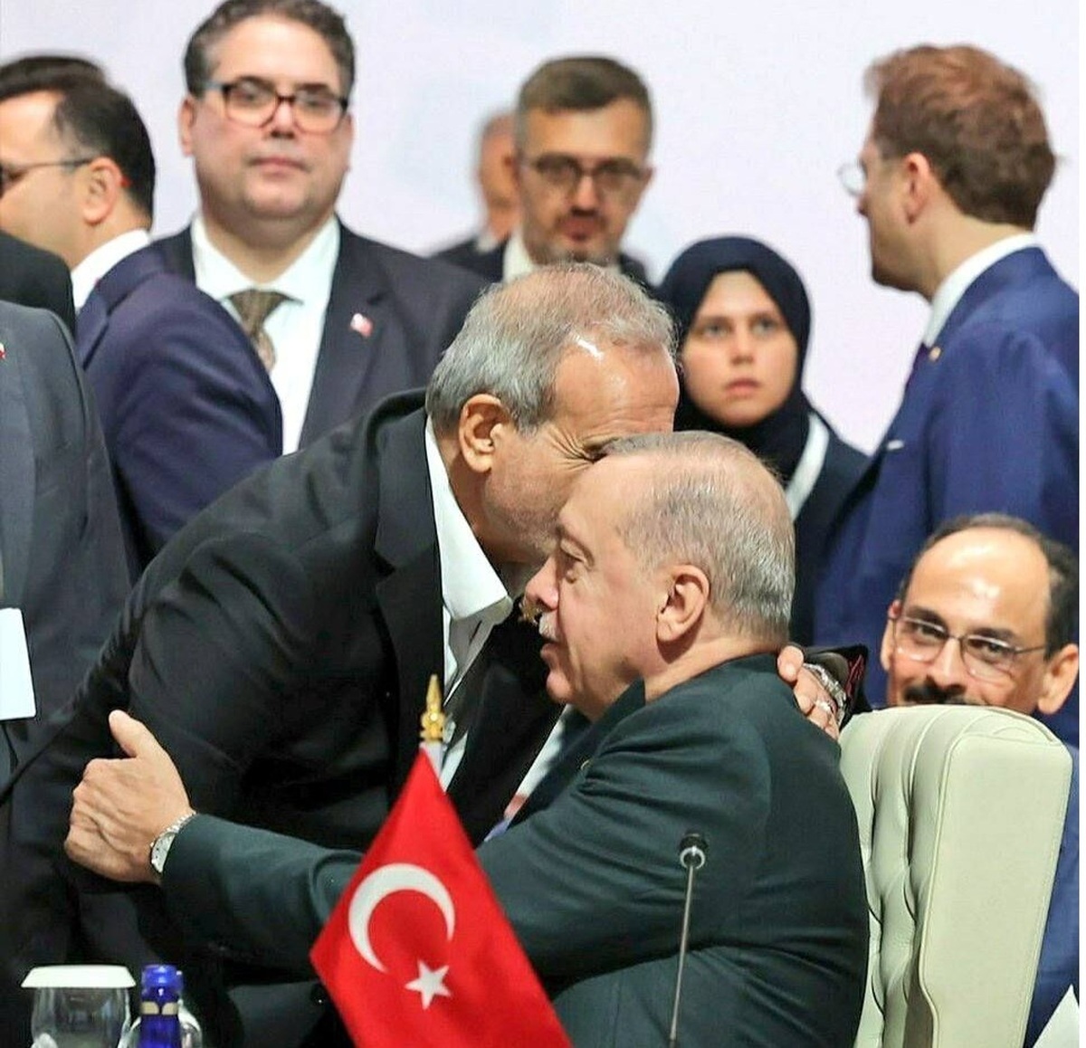 ماجرای گفت وگوی در گوشی پزشکیان و اردوغان چه بود؟