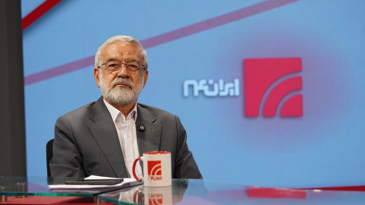 غضنفری: موتور‌سواران بانو، مرفهین بی‌دردی‌ که از پولداری و بی‌خیالی دنبال چرخ زدن در خیابان‌ها هستند