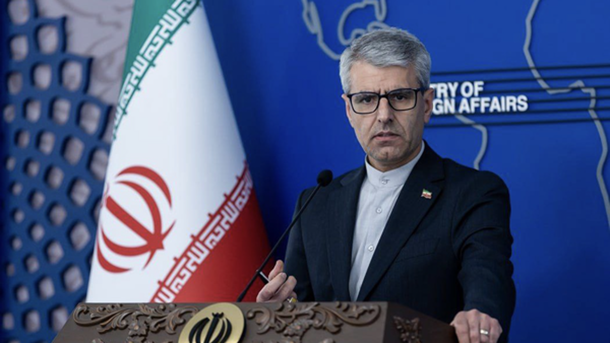 واکنش بقائی به مصاحبه ماکرون با شبکه اسرائیلی درباره اسنپ‌بک