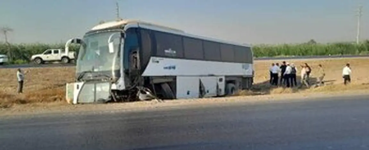 واژگونی اتوبوس در محور شوش - اهواز