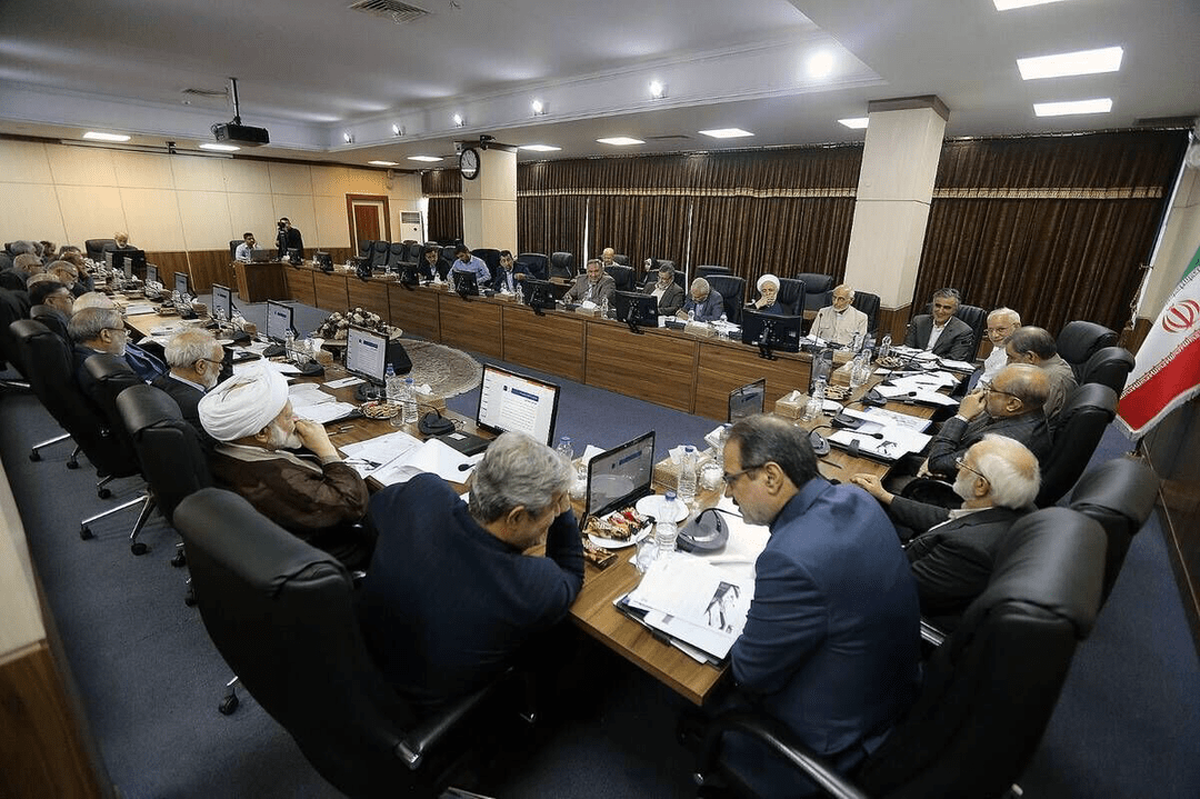موافقت مجمع تشخیص با حذف «چهار صفر از پول ملی»