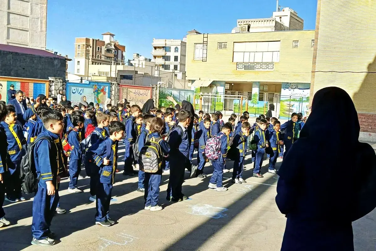 قرایی‌مقدم: خشونت در مدرسه، بازتابی از خشونت در جامعه است برخی افراد شایسته شغل معلمی نیستند