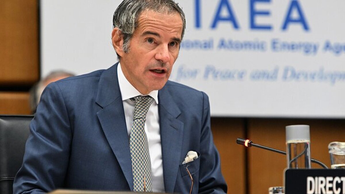 گروسی از راهحل مسالمتآمیز در موضوع هستهای ایران حمایت کرد