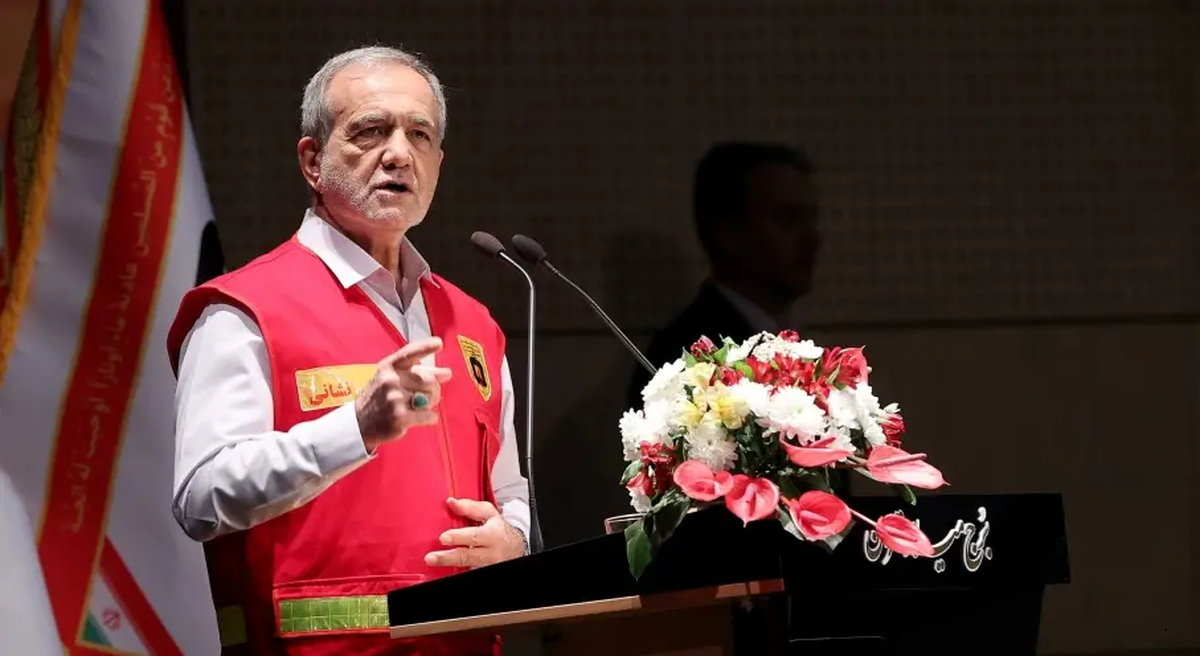 پزشکیان: دولت برای سربلندی کشور از هیچ تلاشی دریغ نمی‌کند