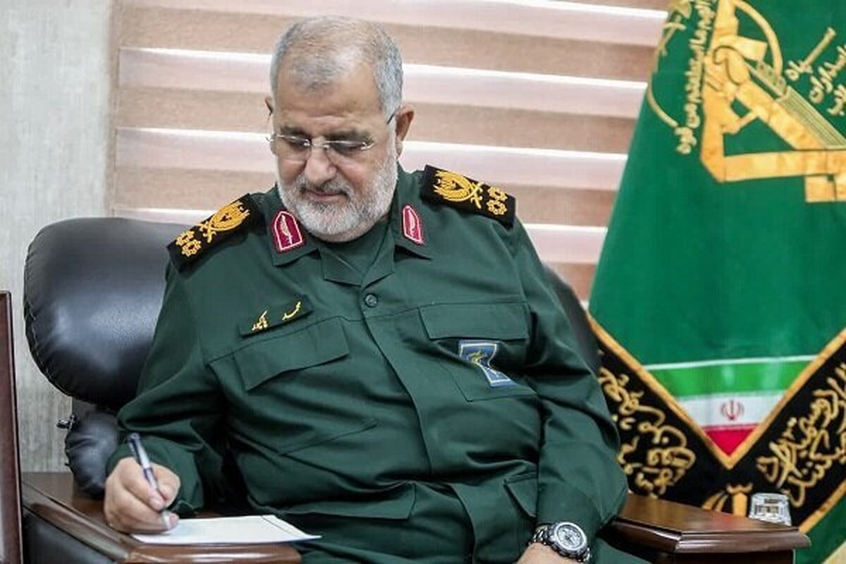 تسلیت سرلشکر پاکپور در پی درگذشت مادر شهیدان حسینی مزینانی