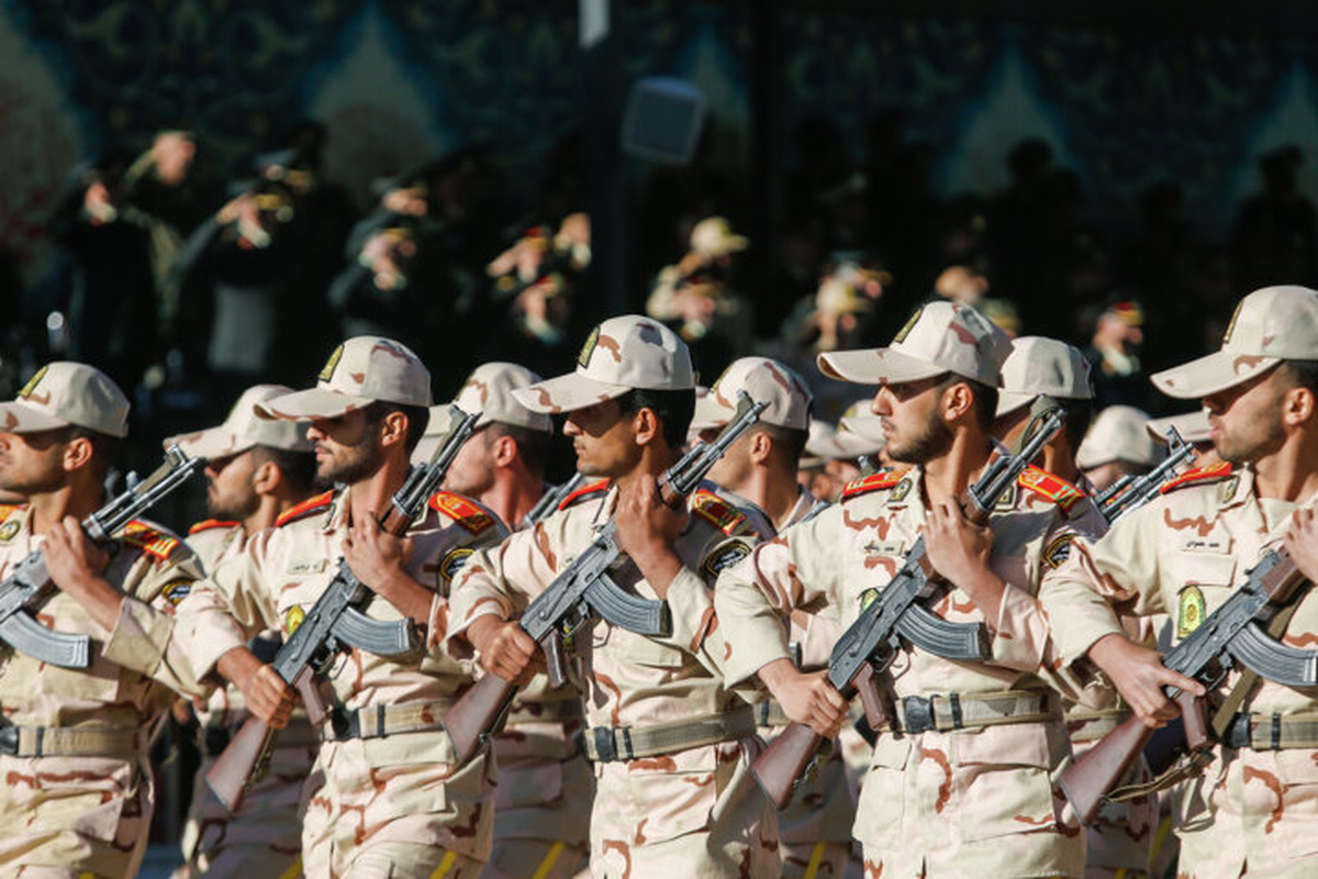 جزئیات معافیت سربازی در قانون جوانی جمعیت