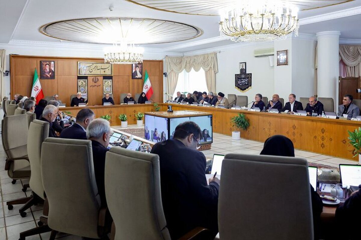 گزارش وزیر ورزش و رئیس سازمان انرژی اتمی از دستاورد‌های یک سال گذشته