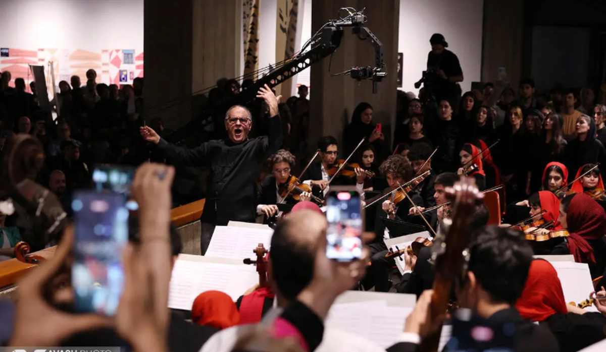 تداوم برگزاری کنسرت در موزه هنرهای معاصر تهران تهدیدی جدی برای گنجینه آثار