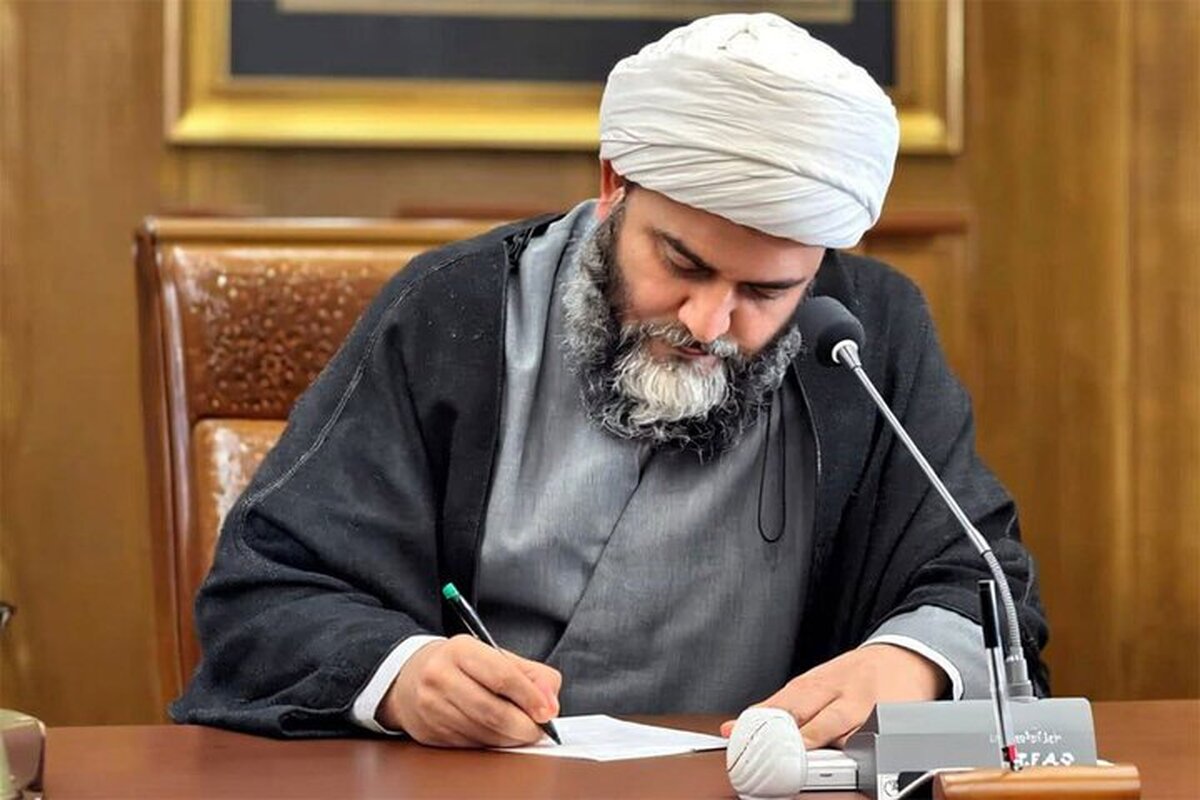 حجت‌الاسلام قمی: مرجع قانونی مدیریت فضای مجازی، شورای عالی فضای مجازی است