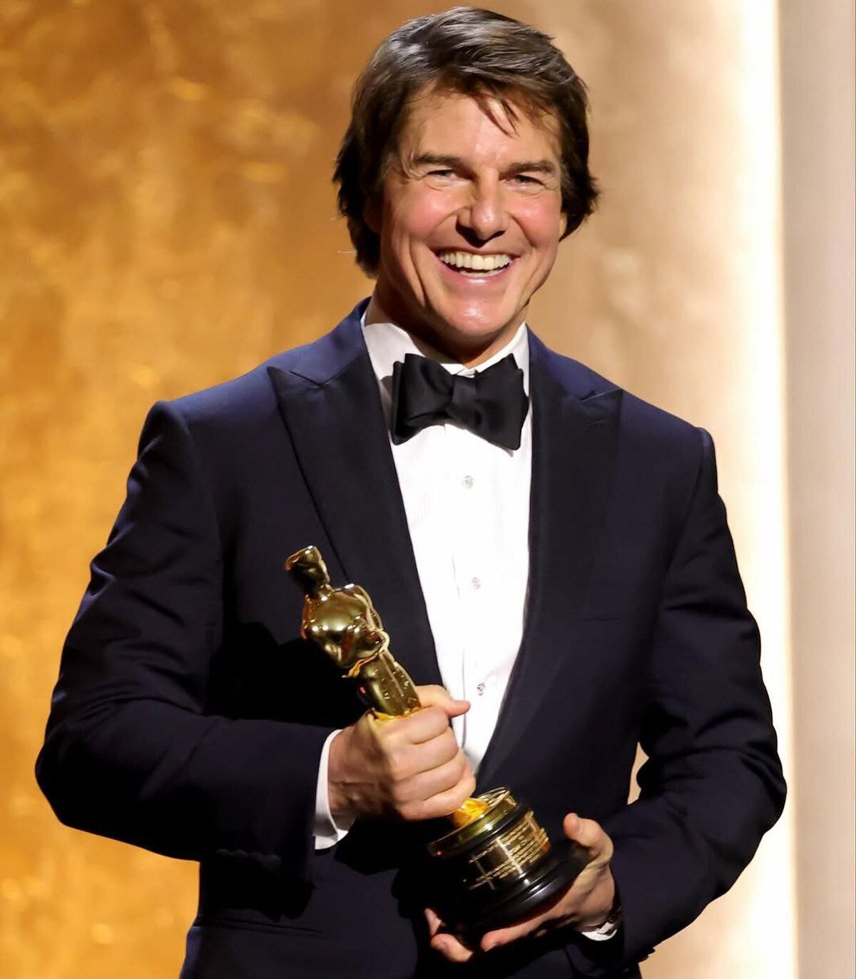 تام کروز اسکار گرفت