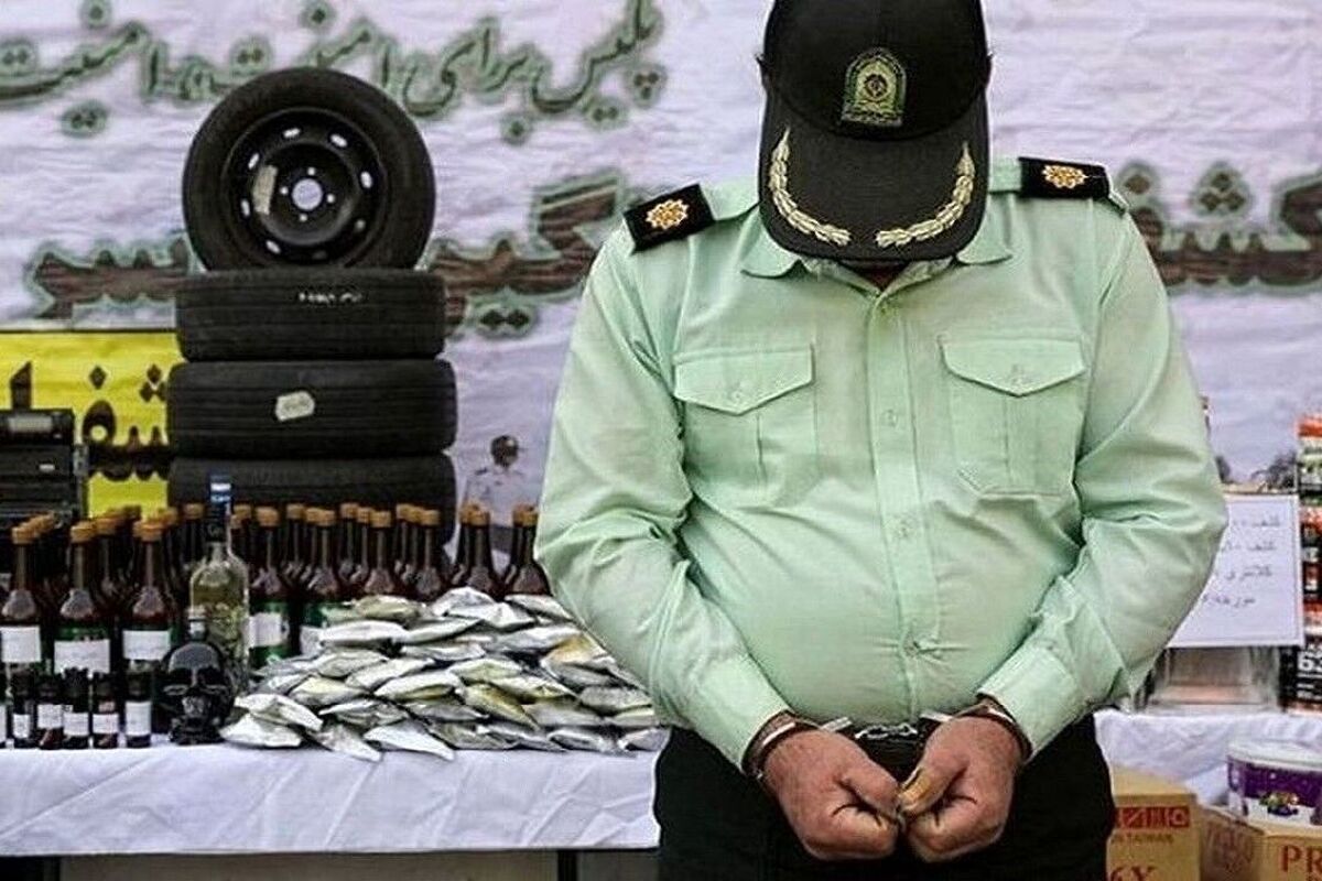 دستگیری مامور قلابی حین اخاذی از شهروندان