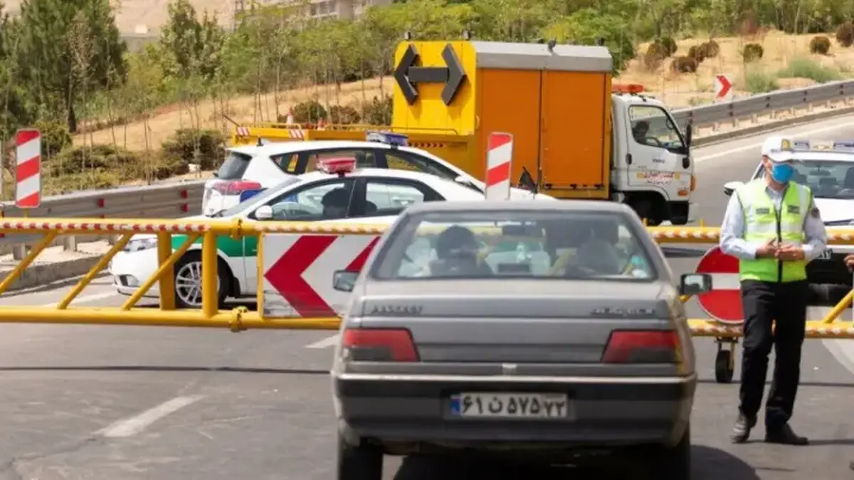 اعمال محدودیت ترافیکی از ساعت ۱۲ در ابتدای آزاد راه تهران - شمال