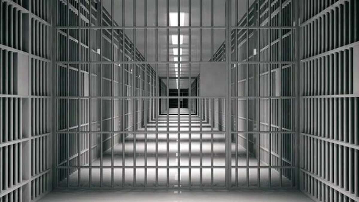 انتقال ۴ زندانی ایرانی از قزاقستان به کشور