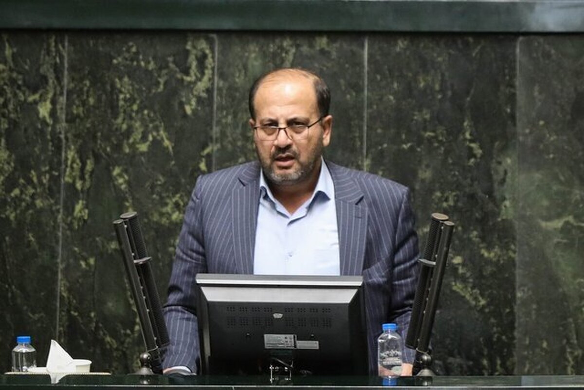 نوروزی: بازنشستگان، کارگران و کارمندان شرایط سختی دارند