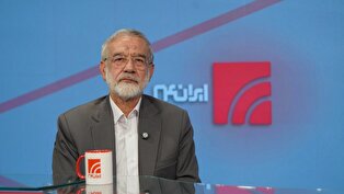 غضنفری: یارانه احمدی‌نژاد امروز برابر با ۲۵ میلیون تومان برای خانواده ۵ نفره است/اجرای کامل یارانه نقدی، نجات چند میلیون خانواده ایرانی از زیر خط فقر