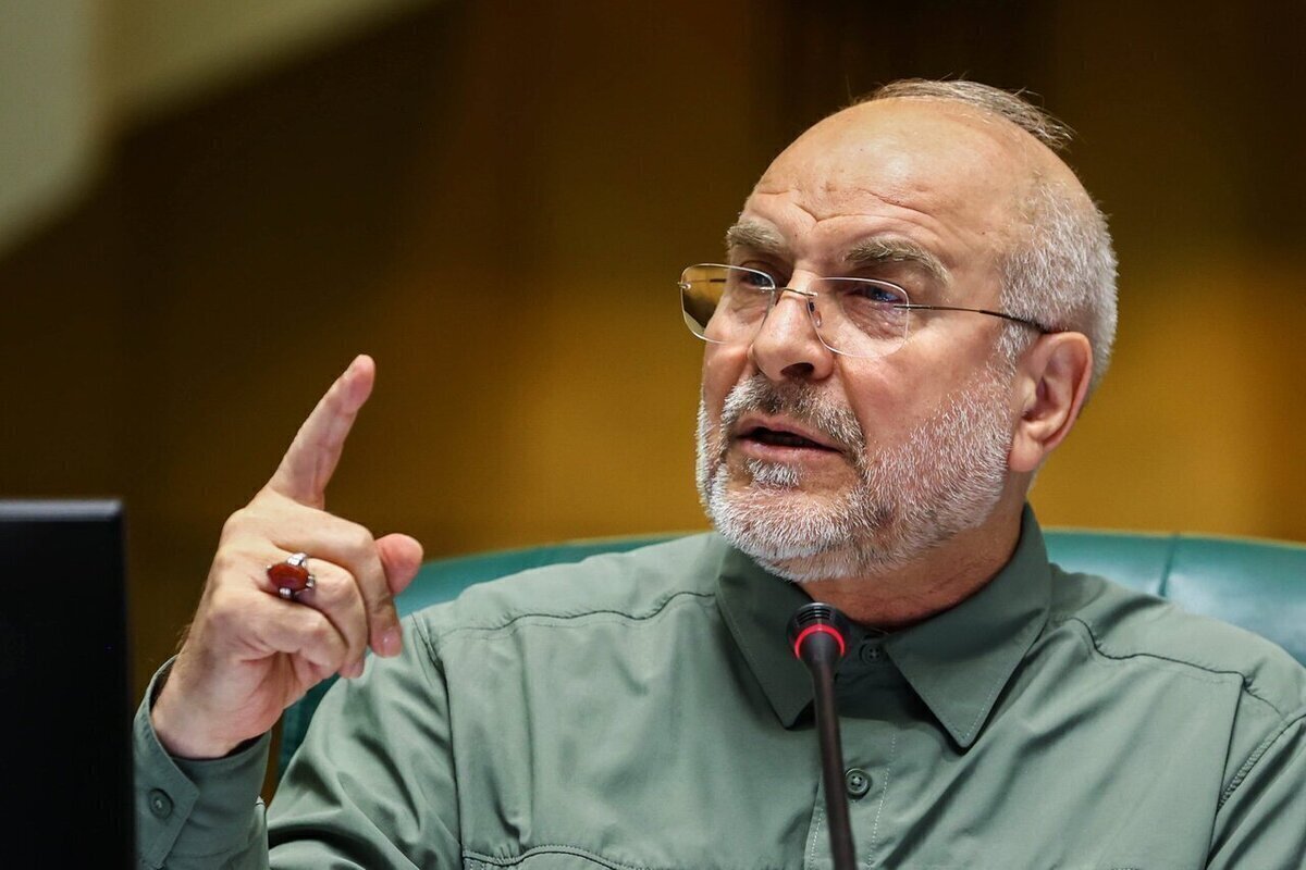 تأکید رئیس مجلس بر تعیین تکلیف فوری لایحه حمایت از زنان پس از ۱۵ سال تأخیر