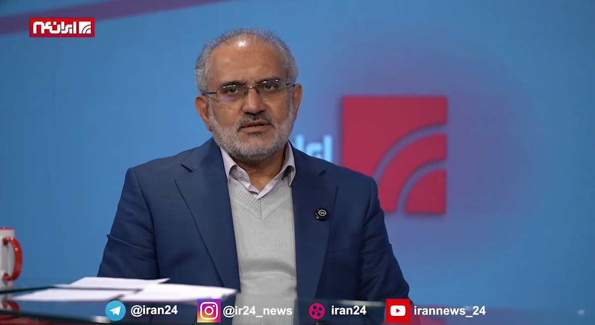 وزیر فرهنگ دولت دهم به ابطحی: بلد نیستی حرف بزنی، سکوت کن / برخی بیش از کوپن خود حرف می‌زنند/خط گرفتن رئیس‌جمهور به ضرر کشور است