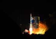 چین برای سومین بار طی یکماه سفینه جدیدی به فضا پرتاب کرد