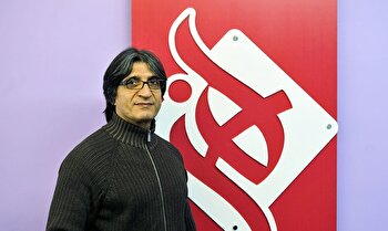 حسن باستانی: برای آینده تئاتر کور سوی امیدی دیده نمی‌شود/مشکلات مالی، گروههای تئاتری را به «سفارسی سازی» سوق داده است