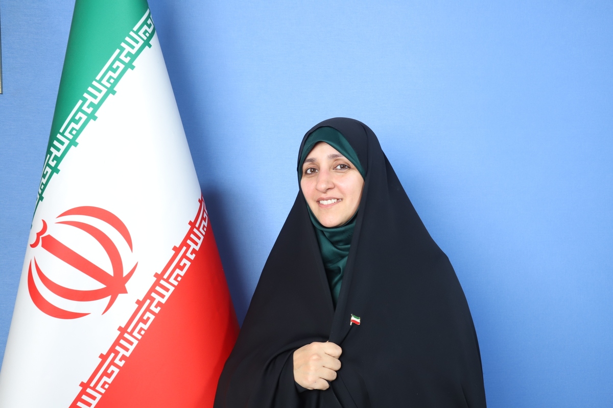 هنرمندان زن خارج از کشور می‌توانند بازگردند  دعوت از زنان برای مشارکت فعال سیاسی