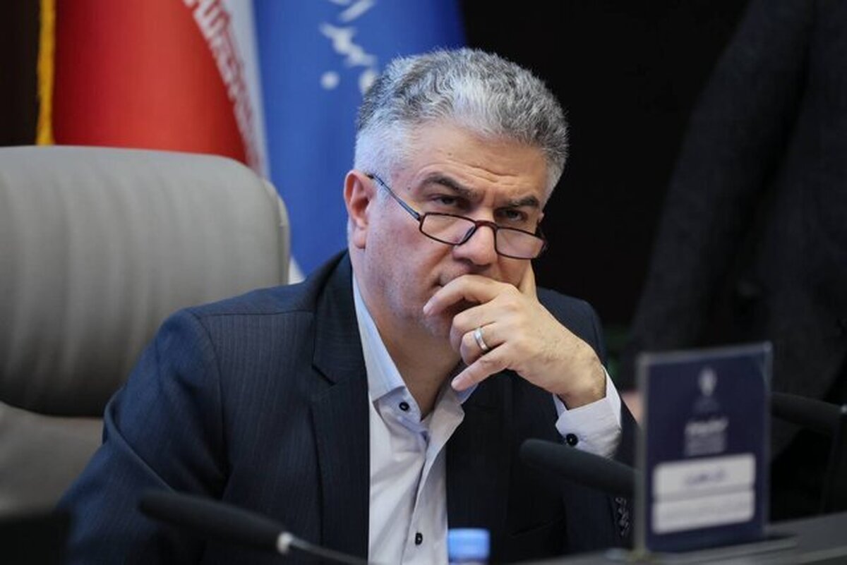 معاون درمان وزیر بهداشت: ویروس آنفلوآنزا در میان اطفال تهاجمی‌تر است  تعطیلی مراکز آموزشی در صورت لزوم