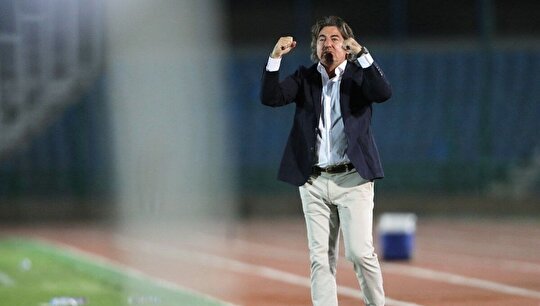 ساپینتو: تمام امتیازهای بازی با فولاد برایمان مهم است/ فدراسیون باید روی قضاوت داور‌ها جدی باشد